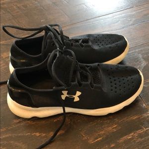 Under armor shoes